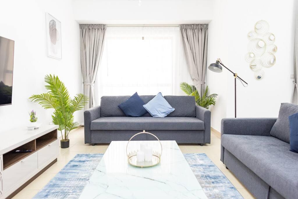 Appartement Shams Front Jbr By Happy Season Dubaï