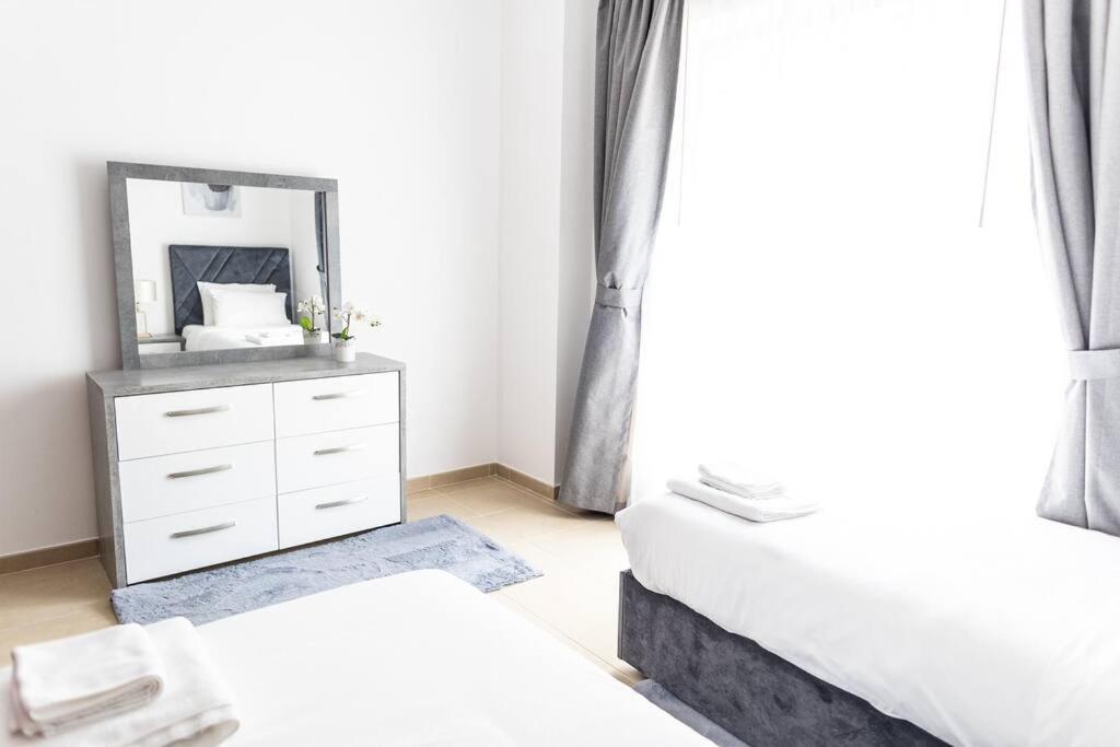 Appartement Shams Front Jbr By Happy Season Dubaï