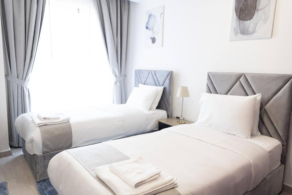 Shams Front Jbr By Happy Season Appartement